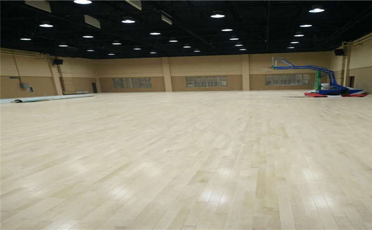 24厚木地板籃球館單層龍骨結(jié)構(gòu)