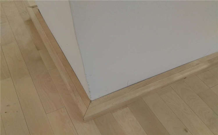 **的實(shí)木運(yùn)動(dòng)地板廠**報(bào)價(jià)表