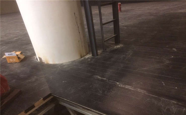 楓樺木風(fēng)雨操場(chǎng)運(yùn)動(dòng)地板一平米**