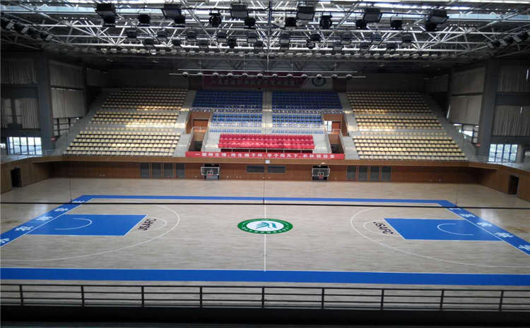 拼接板籃球場實(shí)木地板價格是多少錢？