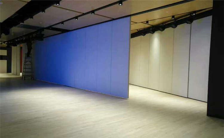 柞木舞臺(tái)木地板怎么保養(yǎng)？