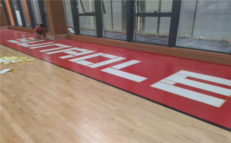 楓樺木風(fēng)雨操場(chǎng)運(yùn)動(dòng)地板一平米**