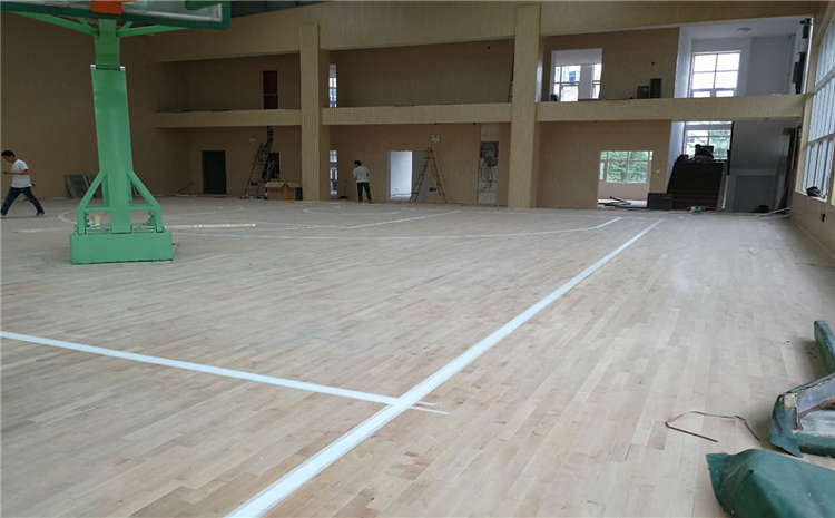 柞木運(yùn)動(dòng)體育地板生產(chǎn)廠家