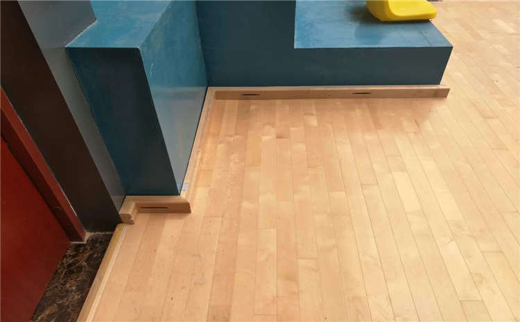 20厚籃球館木地板廠家去哪找？