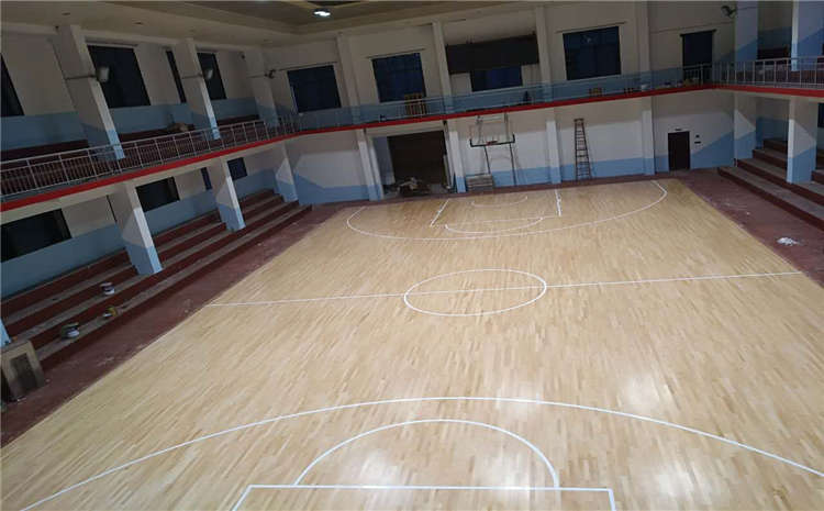 體育館木地板養(yǎng)護(hù)主要內(nèi)容是什么？