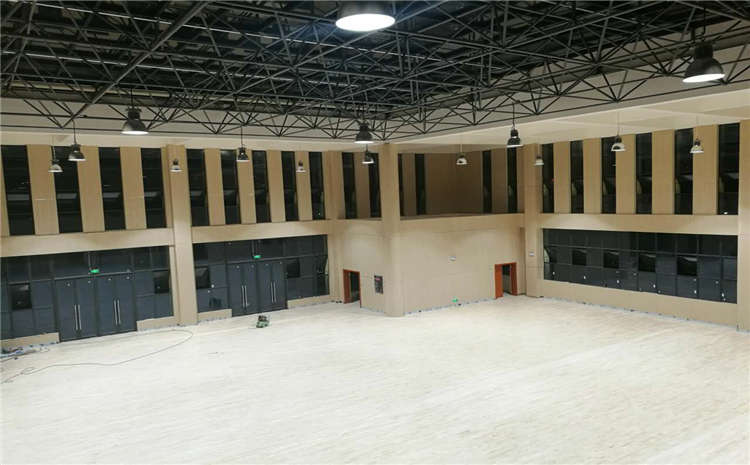 楓樺木籃球場地木地板怎么保養(yǎng)？