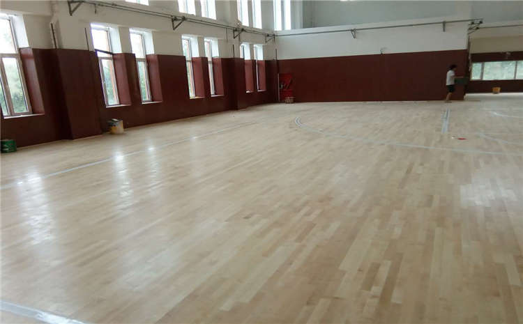 柞木舞臺(tái)運(yùn)動(dòng)木地板廠家去哪找？
