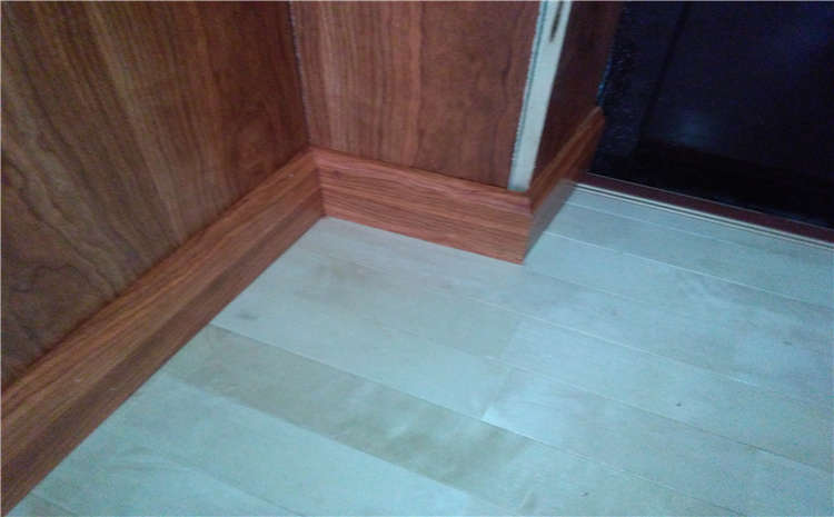 柞木NBA籃球場木地板造價(jià)是的多少？