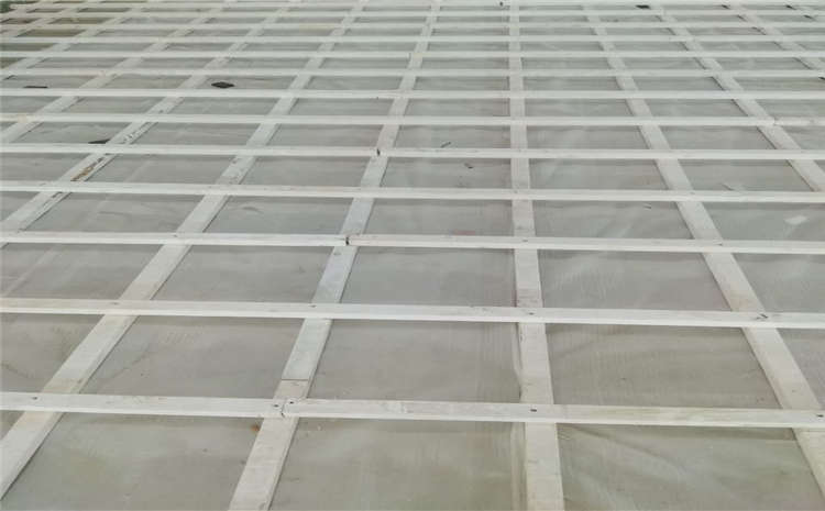 籃球場木地板選擇楓木材質(zhì)的原因是什么