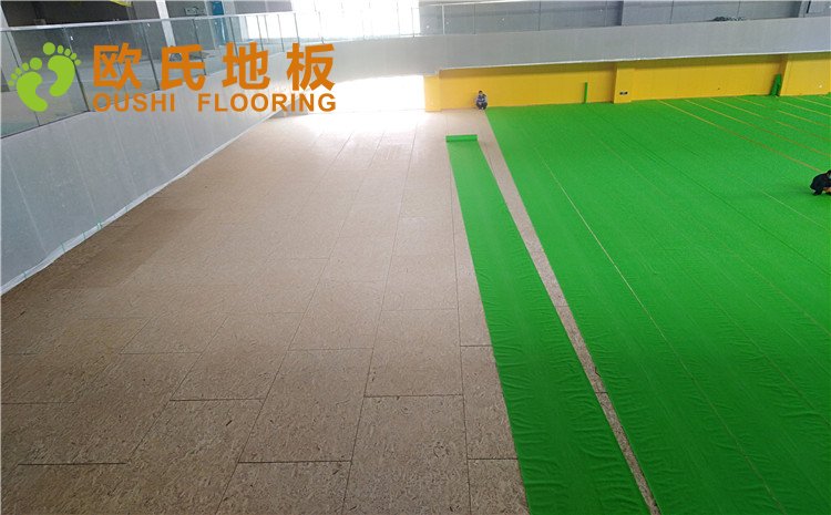 北大附屬廊坊益田實(shí)驗(yàn)學(xué)校體育館木地板圖片