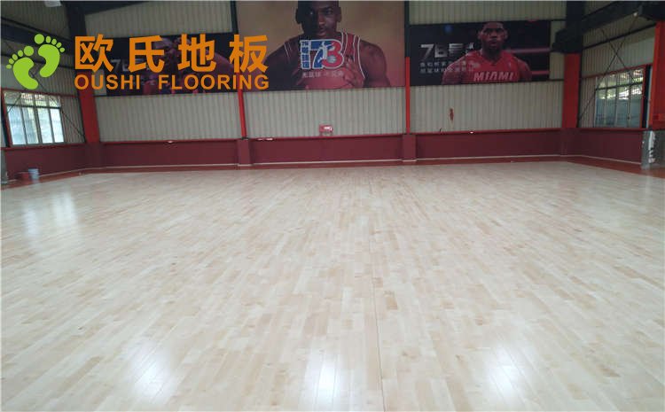 湖南長沙市雨花區(qū)78號球館木地板圖片